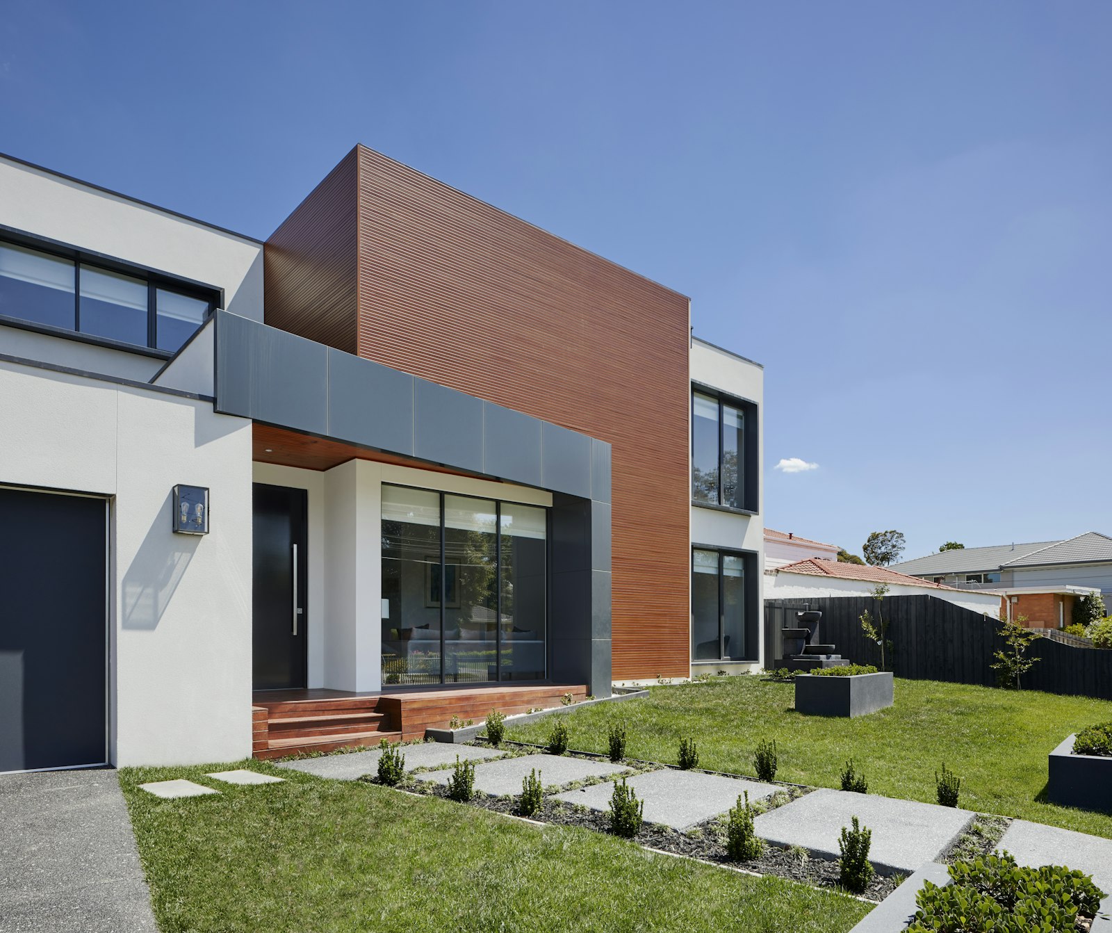 Brighton Beachside Townhouse — view 2